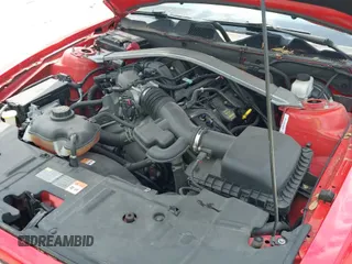 2013 Ford Mustang V6 с VIN 1ZVBP8EM7D5239369, выставлен на аукционе IAAI как лот 42119479 с пробегом 72 893 миль миль и . История ставок и продаж доступна на DreamBid. Изображение 19.
