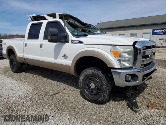 2011 Ford F-250 XL z VIN 1FT7W2BT2BEA55989, wystawiony jako Copart lot #50039375 z przebiegiem 213 529 mil mil oraz Nie do naprawy • Non repairable. Historia ofert i sprzedaży dostępna na DreamBid. Obrazek 4.
