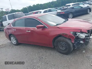 2014 Nissan Altima SV with VIN 1N4AL3AP6EC154913, listed as a IAAI auction lot 41715183 with 284,464 mi miles and . Bid and sale history available at carsss.com. Image 13.