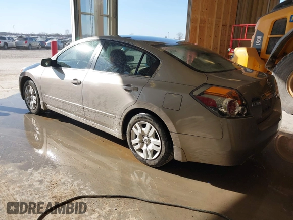 2012 Nissan Altima 2.5 SL with VIN 1N4AL2AP5CN432499, listed as a IAAI auction lot 41756471 with 182,479 mi miles. Bid and sale history available at carsss.com. Image 3.