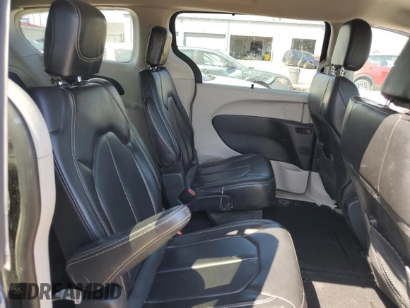 2020 Chrysler Voyager LXi z VIN 2C4RC1DG9LR172484, wystawiony jako Copart lot #54144455 z przebiegiem 143 864 mil mil oraz Szkoda całkowita • Salvage title. Historia ofert i sprzedaży dostępna na DreamBid. Obrazek 11.