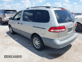 2003 Toyota Sienna CE z VIN 4T3ZF19C53U508778, wystawiony jako IAAI lot #42086544 z przebiegiem 236 152 mil mil oraz . Historia ofert i sprzedaży dostępna na DreamBid. Obrazek 3.