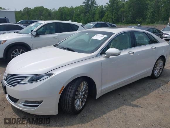 2015 Lincoln MKZ z VIN 3LN6L2G96FR625086, wystawiony jako IAAI lot #42406467 z przebiegiem 24 130 mil mil oraz . Historia ofert i sprzedaży dostępna na DreamBid. Obrazek 2.