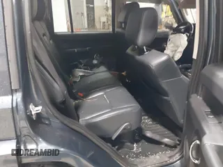 2008 Jeep Commander Limited с VIN 1J8HG58238C111369, выставлен на аукционе IAAI как лот 41843591 с пробегом 82 276 миль миль и . История ставок и продаж доступна на DreamBid. Изображение 8.