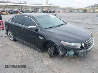 2013 Ford Taurus Limited z VIN 1FAHP2F83DG138318, wystawiony jako IAAI lot #42375200 z przebiegiem 229 471 mil mil oraz . Historia ofert i sprzedaży dostępna na DreamBid. Obrazek 1.
