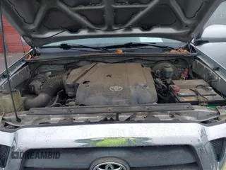 2007 Toyota Tacoma z VIN 3TMLU42N77M009397, wystawiony jako IAAI lot #41805139 z przebiegiem 256 744 mil mil oraz . Historia ofert i sprzedaży dostępna na DreamBid. Obrazek 10.