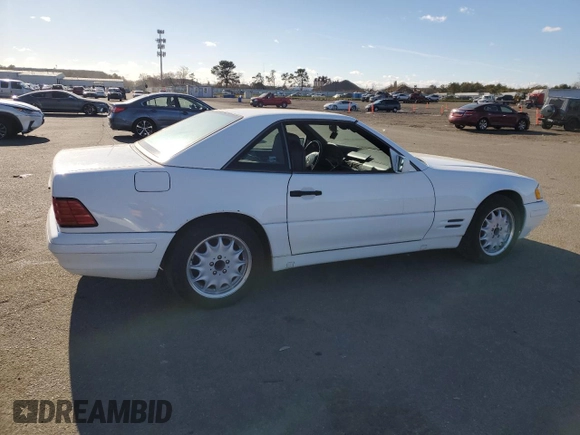 1997 Mercedes-Benz SL 500 with VIN WDBFA63F2VF146008, listed as a Copart auction lot 87655655 with 212,356 mi miles and Clean title. Bid and sale history available at DreamBid. Image 3.