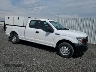 2018 Ford F-150 XL with VIN 1FTEX1C58JKE81877, listed as a Copart auction lot 52518435 with 147,820 mi miles and Clean Title. Bid and sale history available at carsss.com. Image 4.