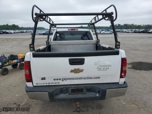 2007 Chevrolet Silverado 1500 Classic Work Truck with VIN 1GCEC14X47Z622486, listed as a Copart auction lot 51920514 with 230,274 mi miles and Salvage Title. Bid and sale history available at carsss.com. Image 6.