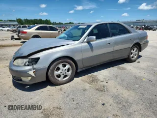 1999 Lexus ES 300 with VIN JT8BF28G8X0220791, listed as a Copart auction lot 61610595 with Not provided miles and Salvage title. Bid and sale history available at DreamBid. Image 1.
