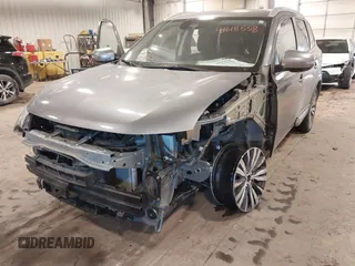 2020 Mitsubishi Outlander ES with VIN JA4AZ3A31LJ001073, listed as a IAAI auction lot 41618558 with 18,522 mi miles and . Bid and sale history available at DreamBid. Image 6.