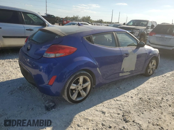 2012 Hyundai Veloster w/Red Int with VIN KMHTC6AD9CU030616, listed as a Copart auction lot 73885774 with 133,935 mi miles and Clean title. Bid and sale history available at DreamBid. Image 3.