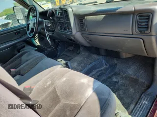 2006 GMC Sierra 2500HD Work Truck with VIN 1GTHK29D66E223055, listed as a Copart auction lot 62826635 with 355,735 mi miles and Non repairable. Bid and sale history available at DreamBid. Image 8.