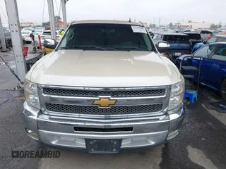 2013 Chevrolet Silverado 1500 LT with VIN 3GCPCSE06DG187949, listed as a IAAI auction lot 41799296 with 169,919 mi miles and . Bid and sale history available at DreamBid. Image 12.