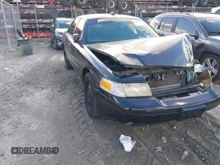2007 Ford Police Interceptor с VIN 2FAHP71W17X141705, выставлен на аукционе IAAI как лот 41102596 с пробегом Не указан миль и . История ставок и продаж доступна на DreamBid. Изображение 1.