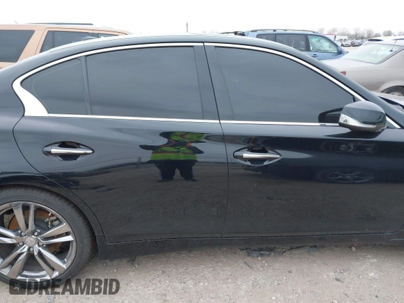 2021 Infiniti Q50 Signature Edition with VIN JN1EV7CP2MM706574, listed as a IAAI auction lot 41643762 with 33,868 mi miles and . Bid and sale history available at DreamBid. Image 13.