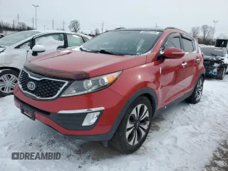 2011 Kia Sportage SX with VIN KNDPCCA62B7151796, listed as a Copart auction lot 44892215 with 205,983 mi miles and Salvage Title. Bid and sale history available at carsss.com. Image 1.