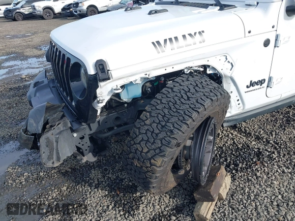 2023 Jeep Wrangler Sport with VIN 1C4HJXDG4PW567027, listed as a IAAI auction lot 41633197 with 14,782 mi miles and . Bid and sale history available at DreamBid. Image 6.