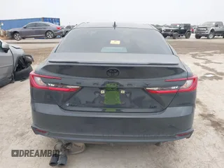 2025 Toyota Camry LE z VIN 4T1DAACK8SU073156, wystawiony jako IAAI lot #41964628 z przebiegiem 9 193 mil mil oraz . Historia ofert i sprzedaży dostępna na DreamBid. Obrazek 16.