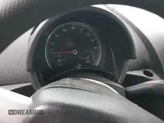 2006 Volkswagen Beetle с VIN 3VWRF31Y26M330401, выставлен на аукционе Copart как лот 50968515 с пробегом Не указан миль и Списание • Salvage title. История ставок и продаж доступна на DreamBid. Изображение 9.