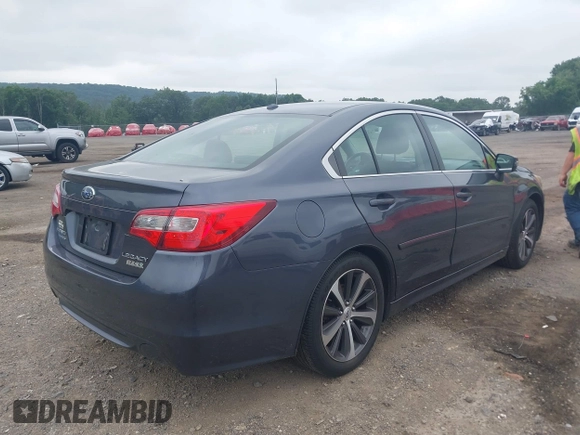 2015 Subaru Legacy Limited z VIN 4S3BNAL6XF3035913, wystawiony jako IAAI lot #42621912 z przebiegiem 159 602 mil mil oraz . Historia ofert i sprzedaży dostępna na DreamBid. Obrazek 4.
