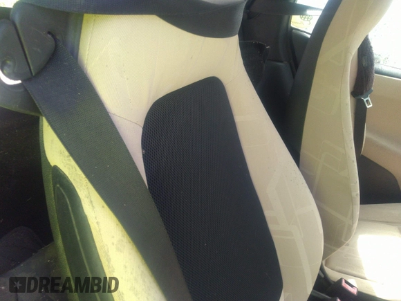 2009 Smart fortwo Passion with VIN WMEEK31X99K221919, listed as a IAAI auction lot 42173405 with Not provided miles and . Bid and sale history available at DreamBid. Image 8.