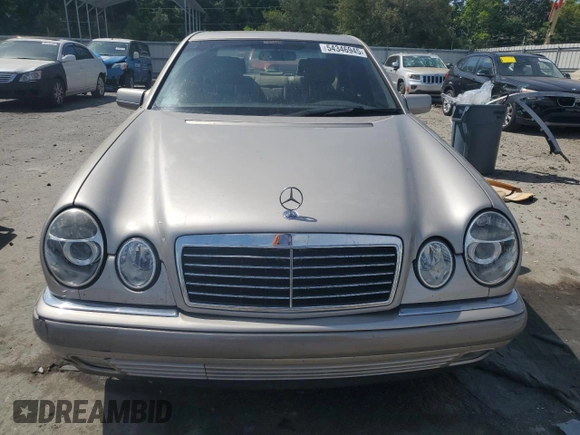1997 Mercedes-Benz E 320 with VIN WDBJF72F0VA262484, listed as a Copart auction lot 54346945 with 145,352 mi miles and Salvage Title. Bid and sale history available at DreamBid. Image 5.