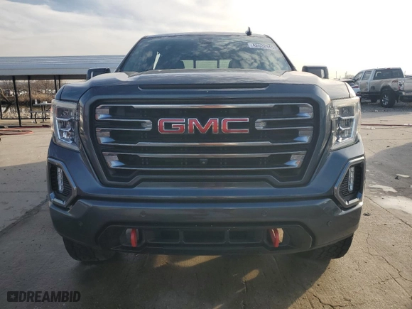 2020 GMC Sierra 1500 AT4 with VIN 3GTU9EET7LG179032, listed as a Copart auction lot 42632945 with 82,067 mi miles and Salvage Title. Bid and sale history available at carsss.com. Image 5.