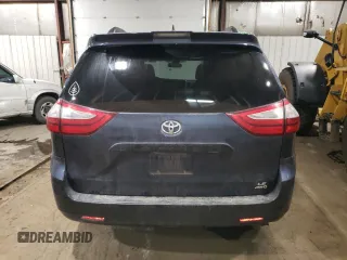 2018 Toyota Sienna LE с VIN 5TDJZ3DC3JS197731, выставлен на аукционе Copart как лот 79896244 с пробегом 63 077 миль миль и Списание • Salvage title. История ставок и продаж доступна на DreamBid. Изображение 6.