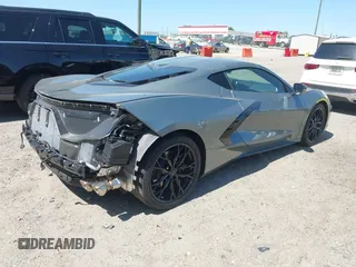 2024 Chevrolet Corvette 2LT z VIN 1G1YB2D43R5105307, wystawiony jako IAAI lot #42060470 z przebiegiem 9400 mil mil oraz . Historia ofert i sprzedaży dostępna na DreamBid. Obrazek 4.