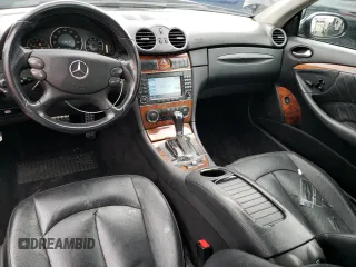 2009 Mercedes-Benz CLK 550 with VIN WDBTK72F29T102928, listed as a Copart auction lot 81982294 with 103,022 mi miles and Salvage Title. Bid and sale history available at DreamBid. Image 8.