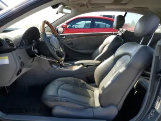 2006 Mercedes-Benz CLK 350 with VIN WDBTJ56J26F174826, listed as a Copart auction lot 73239344 with 183,307 mi miles and Clean Title. Bid and sale history available at carsss.com. Image 7.