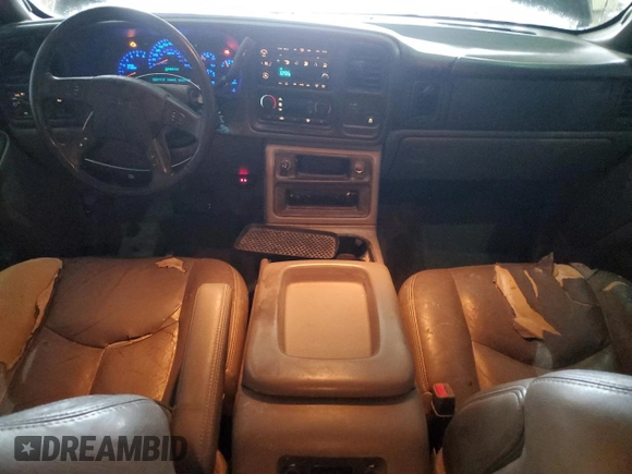 2004 GMC Yukon XL SLE with VIN 3GKEC16T54G324913, listed as a Copart auction lot 44464275 with 257,529 mi miles and Salvage Title. Bid and sale history available at carsss.com. Image 8.