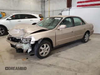 2000 Honda Accord SE с VIN 1HGCG6693YA047287, выставлен на аукционе Copart как лот 56838525 с пробегом 121 585 миль миль и На запчасти • Non repairable. История ставок и продаж доступна на DreamBid. Изображение 1.