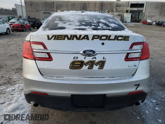 2018 Ford Police Interceptor with VIN 1FAHP2MKXJG110591, listed as a Copart auction lot 42138785 with 72,673 mi miles and Salvage title. Bid and sale history available at DreamBid. Image 6.