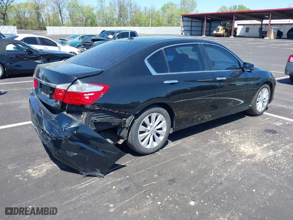 2015 Honda Accord Sedan EX-L with VIN 1HGCR2F84FA168076, listed as a IAAI auction lot 41983408 with 209,007 mi miles. Bid and sale history available at carsss.com. Image 4.