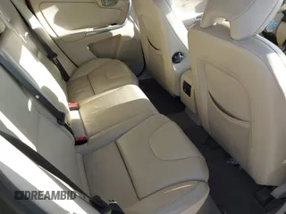 2012 Volvo XC60 3.2L с VIN YV4952DL0C2316433, выставлен на аукционе IAAI как лот 41496699 с пробегом 199 557 миль миль и . История ставок и продаж доступна на DreamBid. Изображение 8.