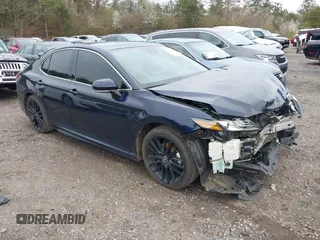 2021 Toyota Camry XSE z VIN 4T1K61AK6MU458214, wystawiony jako IAAI lot #41721820 z przebiegiem 101 032 mil mil oraz . Historia ofert i sprzedaży dostępna na DreamBid. Obrazek 1.