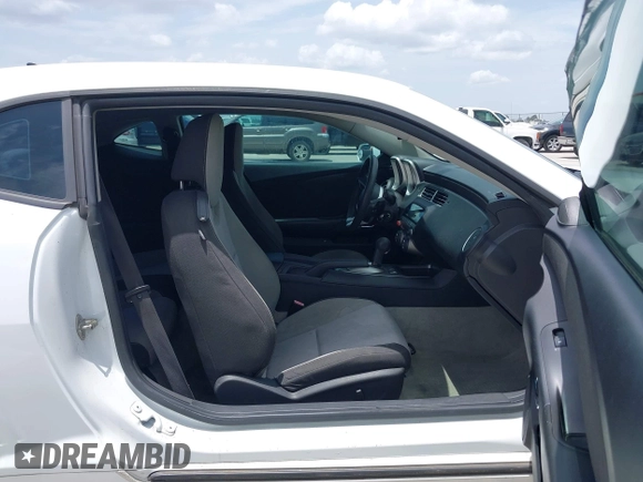 2010 Chevrolet Camaro 1LT with VIN 2G1FB1EV9A9170209, listed as a IAAI auction lot 42624051 with 183,383 mi miles and . Bid and sale history available at DreamBid. Image 5.