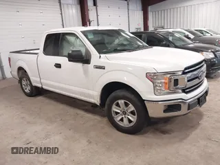 2018 Ford F-150 XL z VIN 1FTEX1CP1JKG01102, wystawiony jako IAAI lot #41304387 z przebiegiem 72 529 mil mil oraz . Historia ofert i sprzedaży dostępna na DreamBid. Obrazek 1.