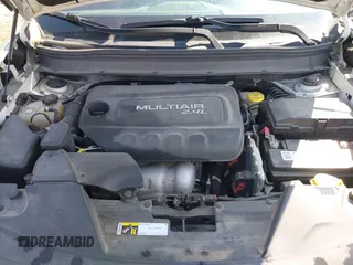 2015 Jeep Cherokee Sport с VIN 1C4PJLAB8FW531241, выставлен на аукционе IAAI как лот 41787819 с пробегом 136 720 миль миль и . История ставок и продаж доступна на DreamBid. Изображение 10.