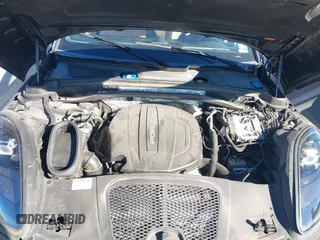 2020 Porsche Macan с VIN WP1AA2A54LLB05715, выставлен на аукционе IAAI как лот 41239641 с пробегом 59 453 миль миль и . История ставок и продаж доступна на DreamBid. Изображение 10.