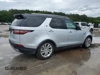 2018 Land Rover Discovery HSE z VIN SALRR2RV9JA071841, wystawiony jako Copart lot #57909925 z przebiegiem 112 020 mil mil oraz Czysty tytuł • Clean title. Historia ofert i sprzedaży dostępna na DreamBid. Obrazek 3.