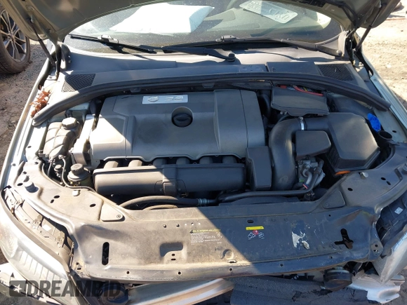 2007 Volvo S80 I6 with VIN YV1AS982371045182, listed as a IAAI auction lot 41662764 with 149,071 mi miles. Bid and sale history available at carsss.com. Image 10.
