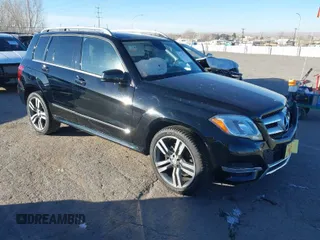 2014 Mercedes-Benz GLK with VIN WDCGG8JB6EG335443, listed as a IAAI auction lot 41372173 with 123,194 mi miles. Bid and sale history available at carsss.com. Image 1.