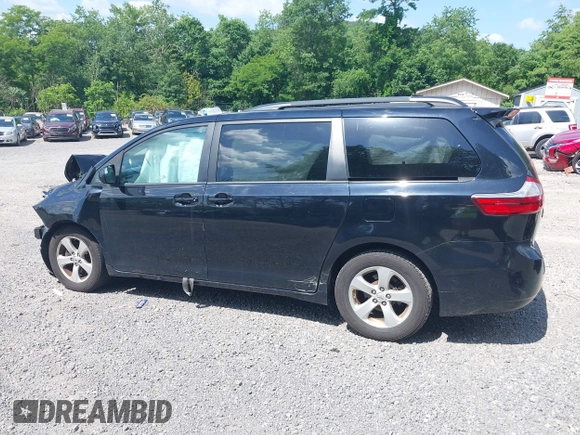 2017 Toyota Sienna LE Auto Access Seat with VIN 5TDKZ3DC6HS835498, listed as a IAAI auction lot 42562601 with Not provided miles and . Bid and sale history available at DreamBid. Image 15.