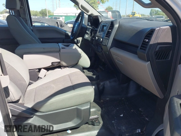 2016 Ford F-150 XL with VIN 1FTEX1CP4GFC85325, listed as a IAAI auction lot 41949318 with 252,263 mi miles and . Bid and sale history available at carsss.com. Image 5.