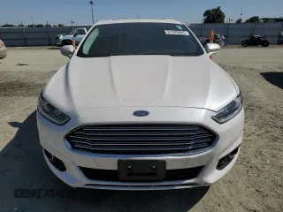 2016 Ford Fusion Titanium with VIN 3FA6P0SU8GR157572, listed as a Copart auction lot 61429865 with 156,313 mi miles and Salvage title. Bid and sale history available at DreamBid. Image 5.