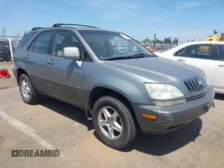 2001 Lexus RX 300 z VIN JTJHF10U210197570, wystawiony jako IAAI lot #42371215 z przebiegiem 213 357 mil mil oraz . Historia ofert i sprzedaży dostępna na DreamBid. Obrazek 1.