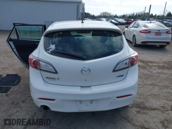 2013 Mazda 3 i Touring with VIN JM1BL1L72D1781733, listed as a IAAI auction lot 41903733 with 138,286 mi miles and . Bid and sale history available at carsss.com. Image 16.